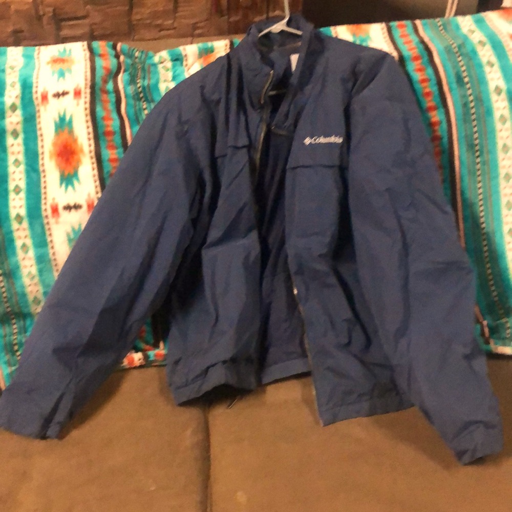 Columbia jacket xl blue.
